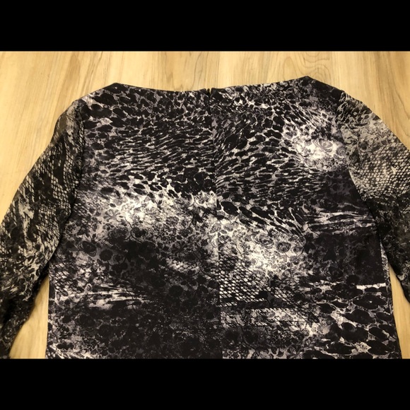 *HOST PICK* Elie Tahari Esmarella Bell Sleeves Dress - Picture 3 of 6